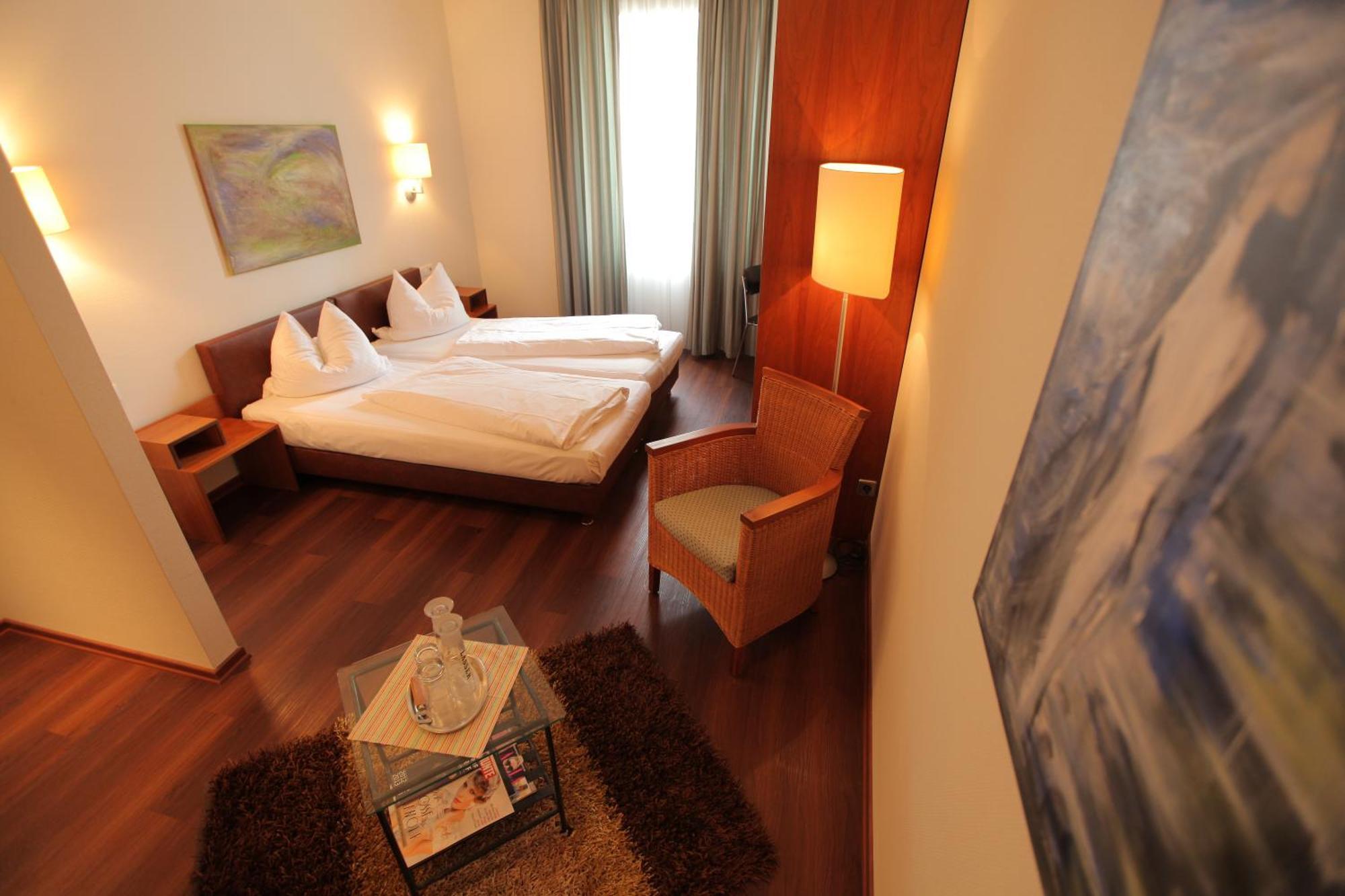 Hotel Mariotto Am Burghof Lörrach Kültér fotó